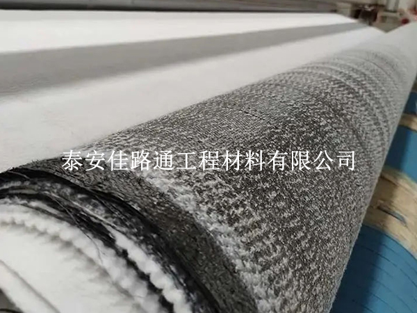 膨潤土防水毯:河道治理的綠色守護者 膨潤土防水毯:河道治理的綠色守護者