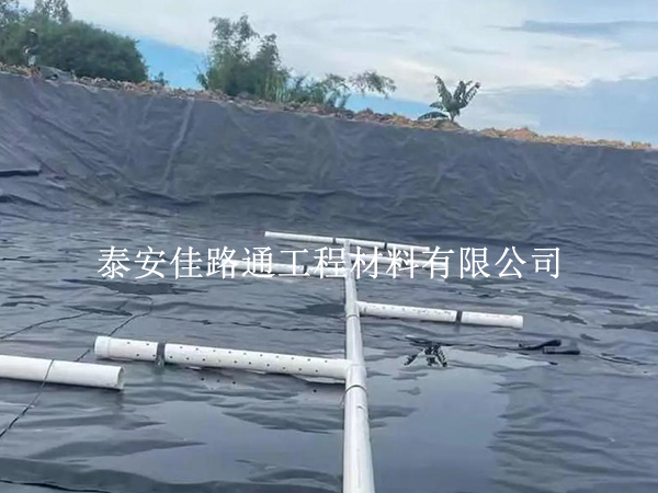 污水處理防滲膜施工“前奏曲”:準備工作的精細指南 污水處理防滲膜施工“前奏曲”:準備工作的精細指南