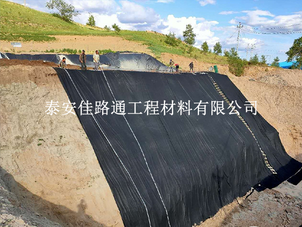 蓄水池防滲膜破損不用慌？這些修復技巧超實用