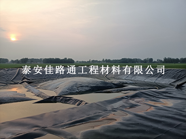 筑牢填埋場防滲屏障 核心施工工藝全解析